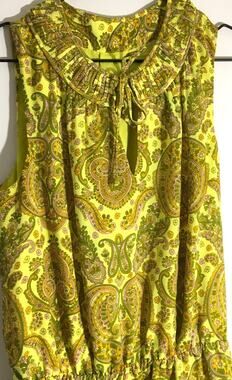 Banana Republic Women's Size Medium Yellow & Pink Paisley Pleated Neck Dress